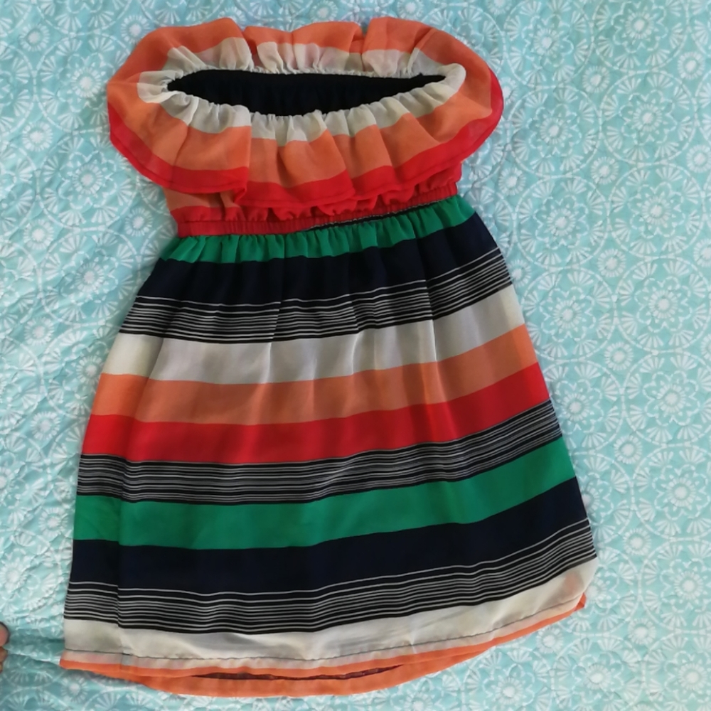 FOREVER 21 DRESS STRAPLESS STRIPED